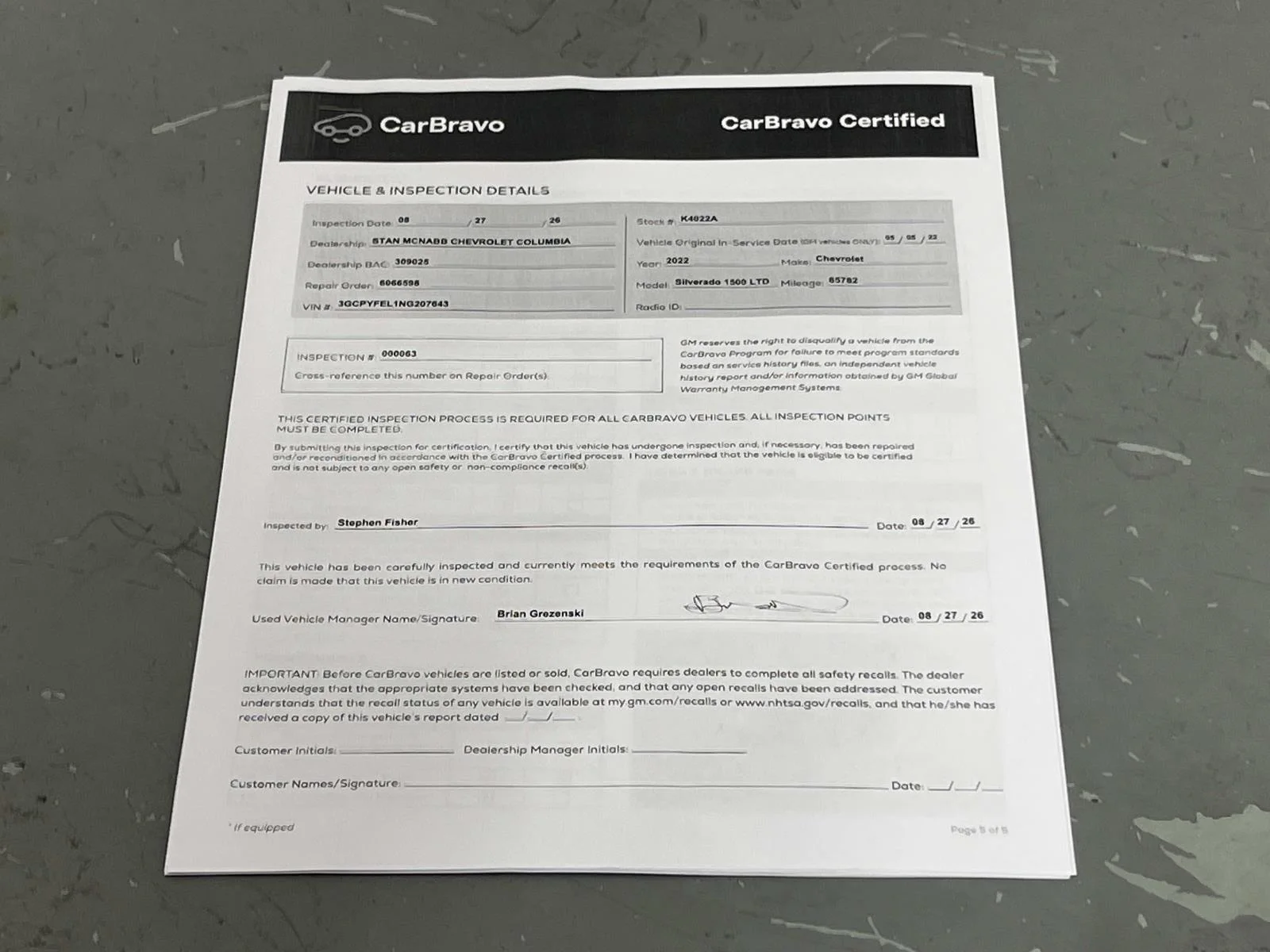 Used 2022 All normally body colored non-sheet metal parts will be black including front fender extensions, cab spoiler on Double & Crew cabs and LT trim door handles. May require extended lead time. Chevrolet LT Trail Boss image 35
