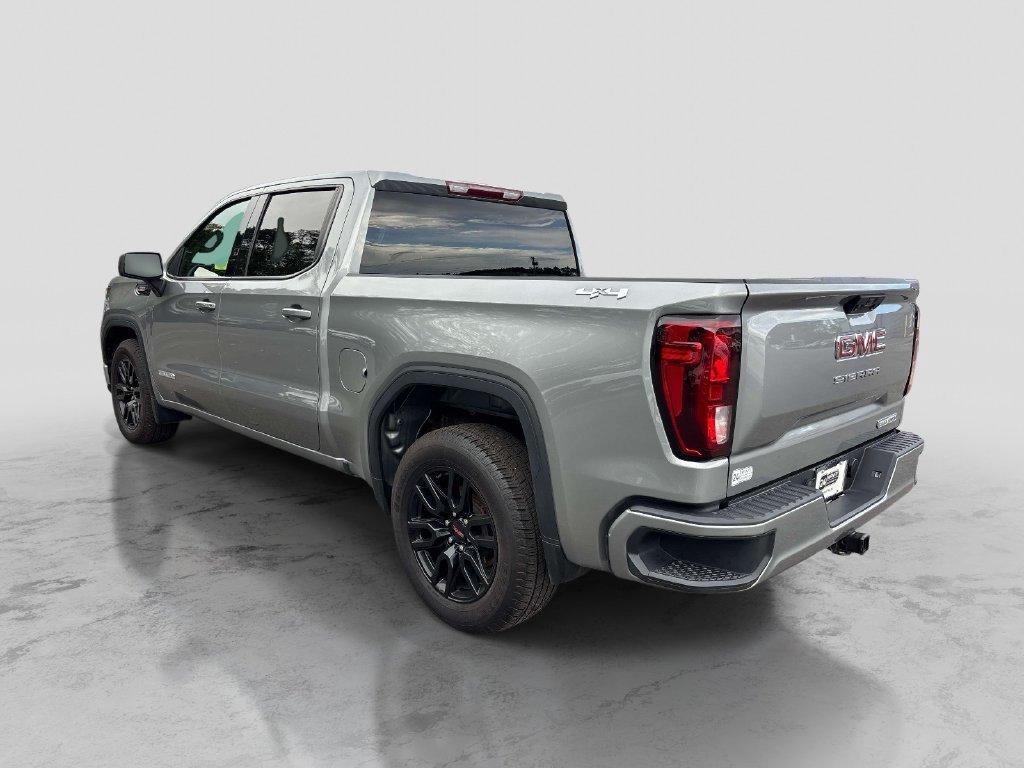 Used 2023 Silver GMC Elevation image 3