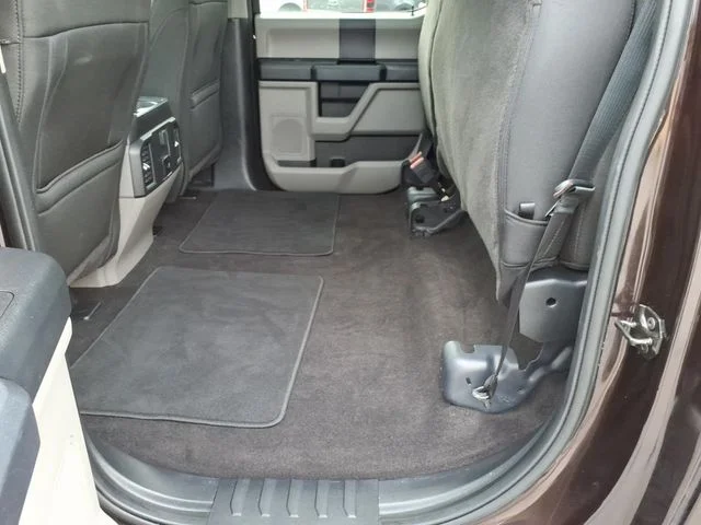 Used 2020 Red Ford XL image 11