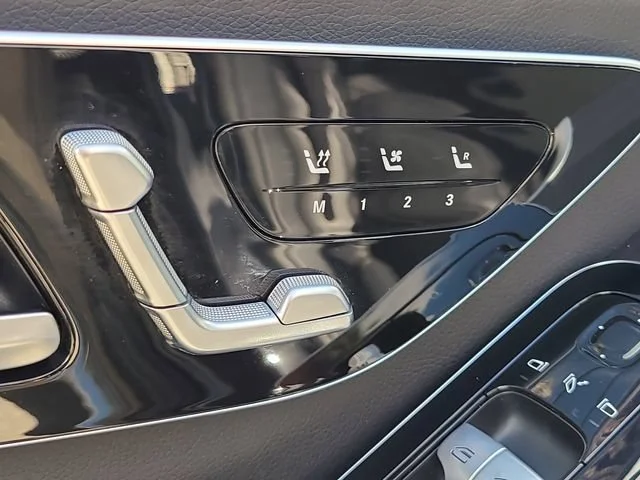 Used 2023 Black Mercedes-Benz S 580 image 16