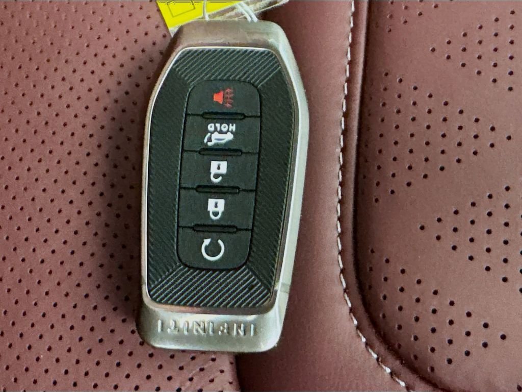 2026 INFINITI QX80 Autograph - Photo 38