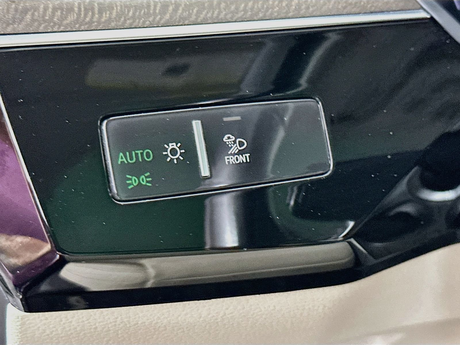 Used 2024 Glacier White Metallic Audi Premium Plus image 10