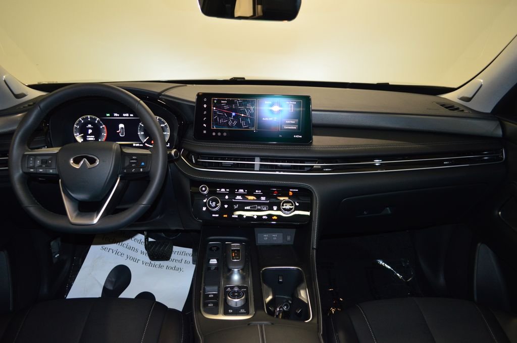 Used 2026 Graphite Shadow INFINITI LUXE image 39