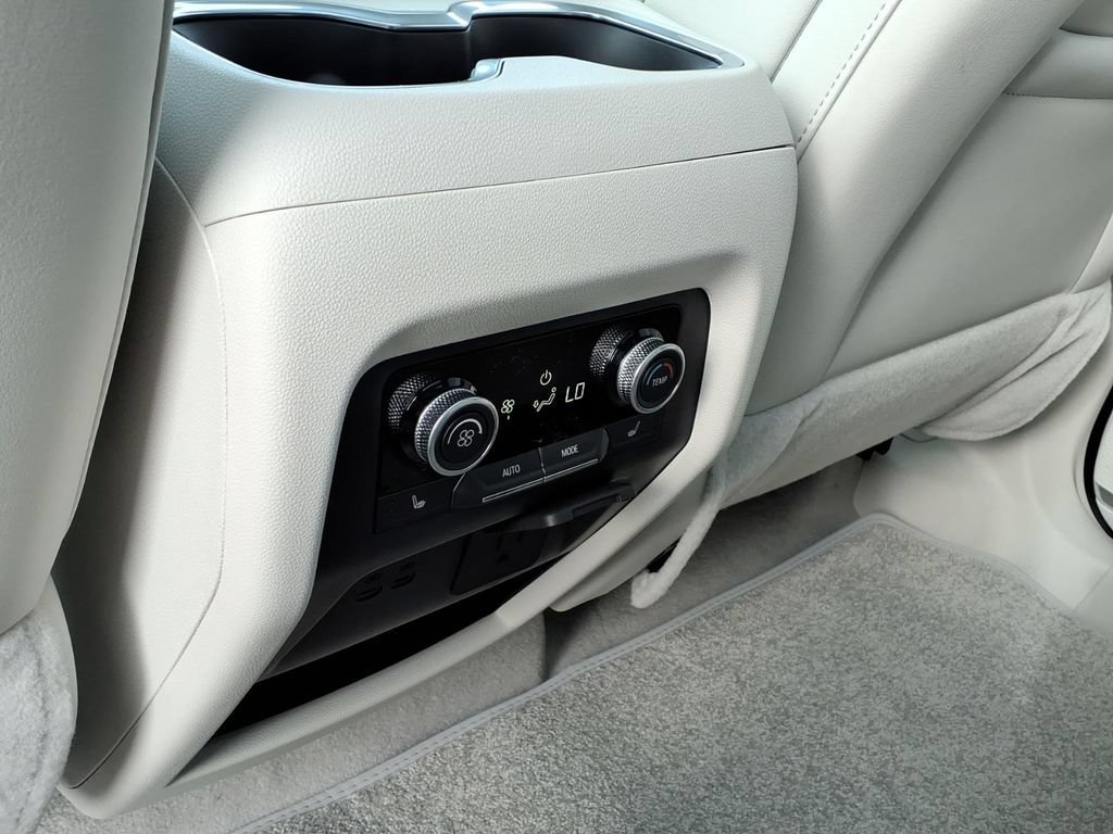 New 2026 Moonstone Gray Metallic Buick Avenir image 4