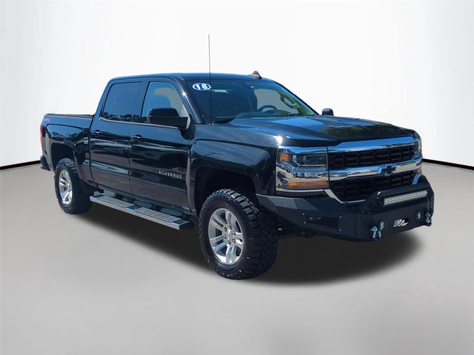 Used 2018 Black Chevrolet LT image 7