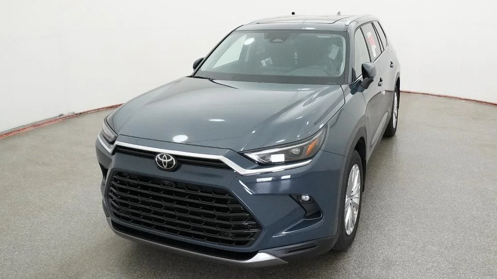 New 2026 Storm Cloud Toyota Platinum image 20