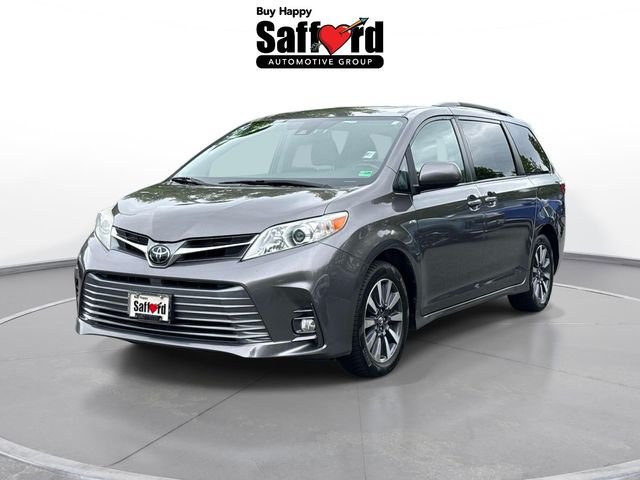 2020 Toyota Sienna XLE