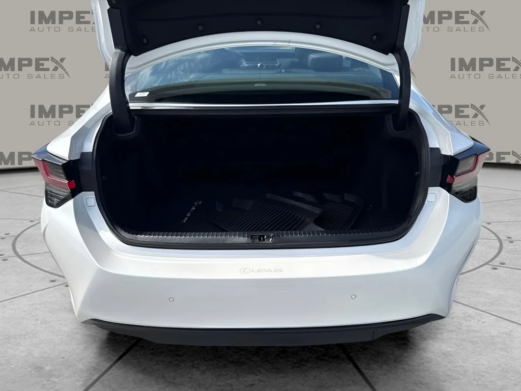 2022 Lexus RC 350 - Photo 19