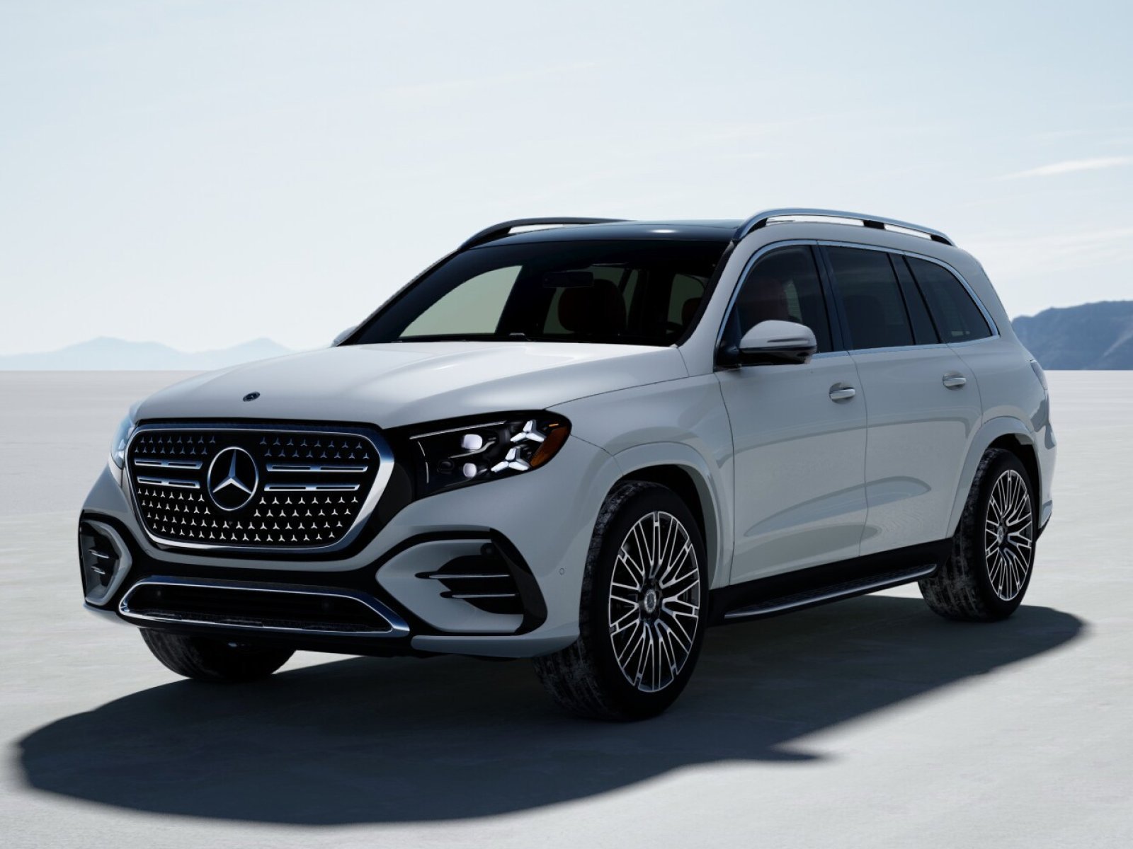 New 2027 MANUFAKTUR Moonlight White Metallic Mercedes-Benz 450 image 1
