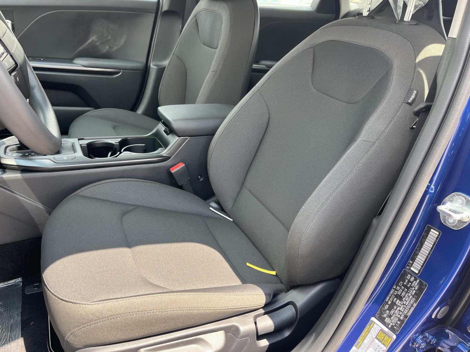 New 2026 Deep Sea Blue Kia LXS image 24
