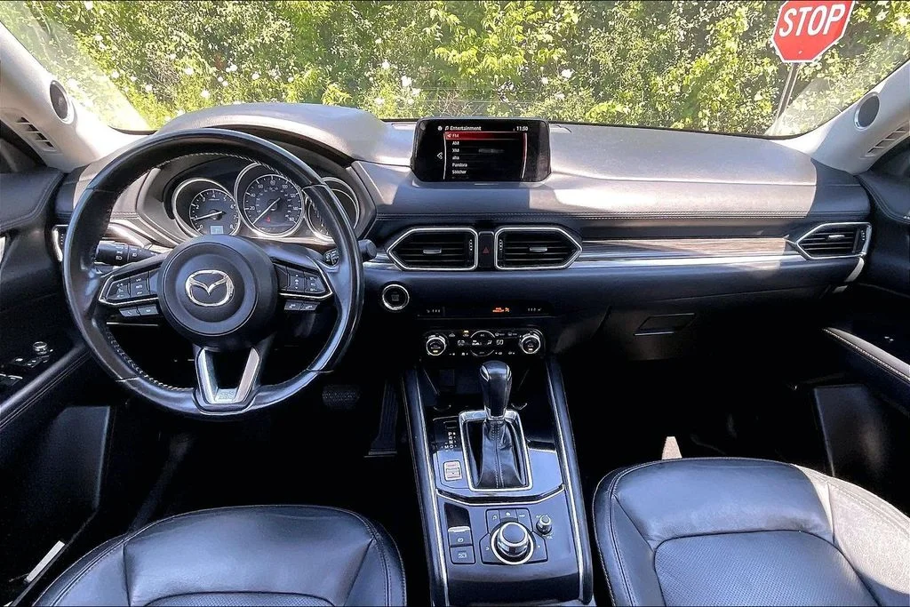 Used 2018 White Mazda Grand Touring image 15