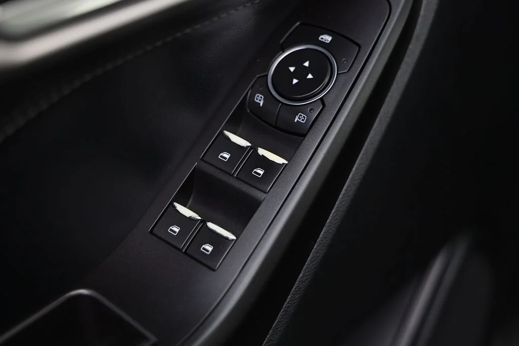 Used 2020 Magnetic Metallic Ford XLT image 16