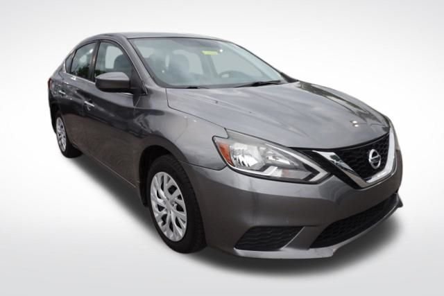 Used 2019 Gun Metallic Nissan S image 3