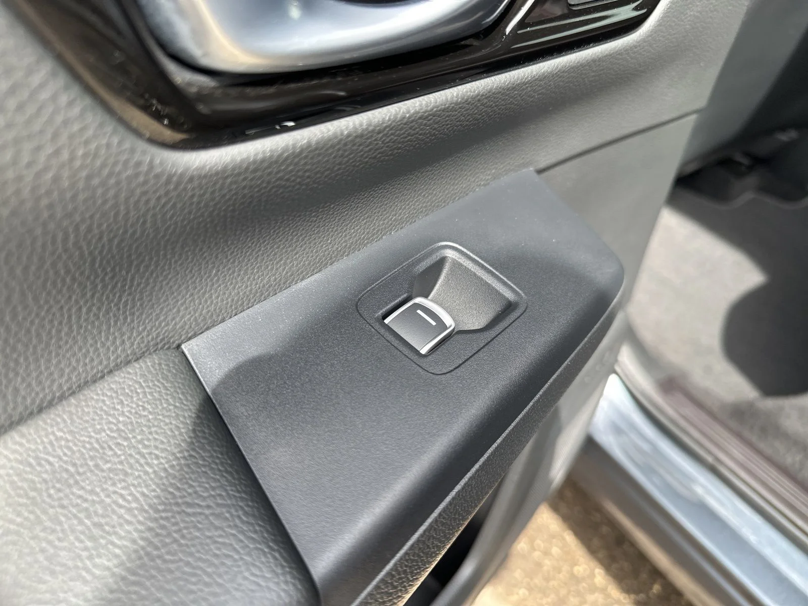 Certified Used 2025 Gray Honda Sport Touring image 25