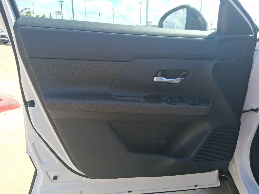 New 2026 Aspen White TriCoat Nissan SV image 23