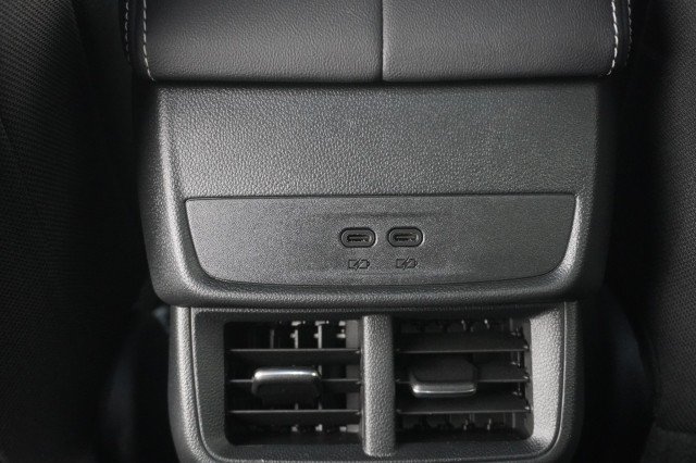 New 2026 Summit White GMC Elevation image 19