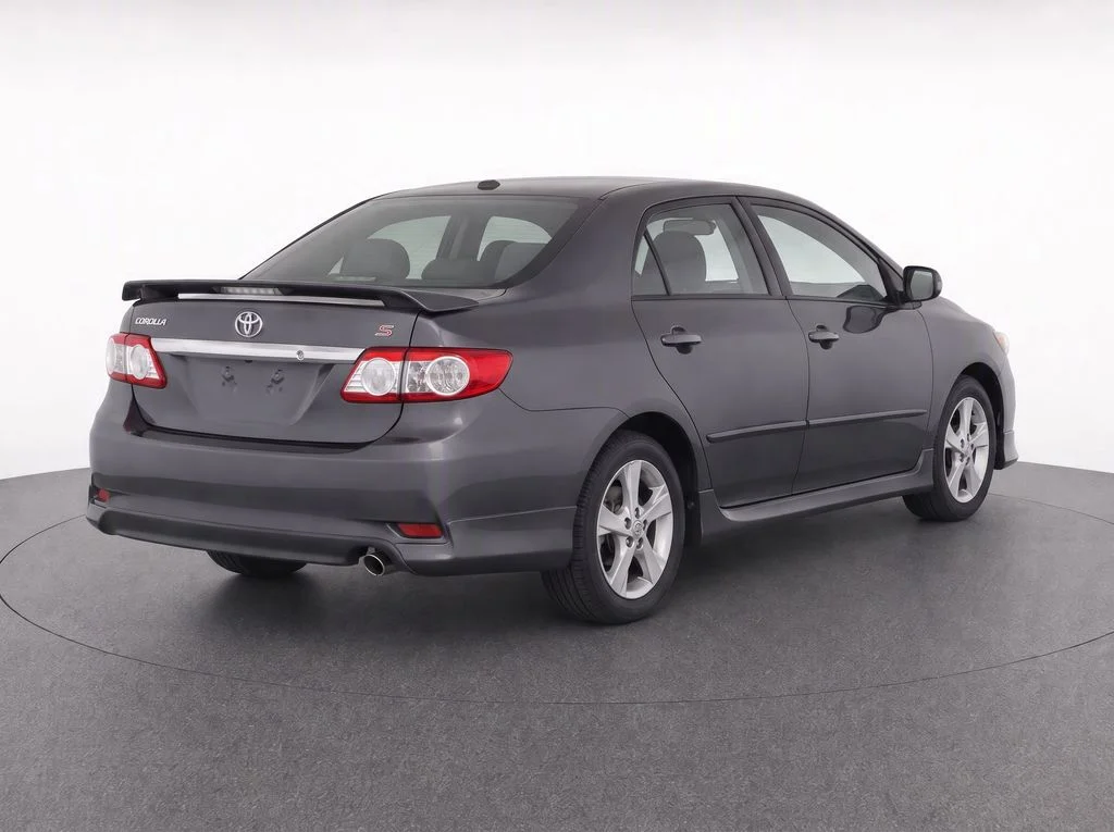 Used 2011 Gray Toyota S image 4