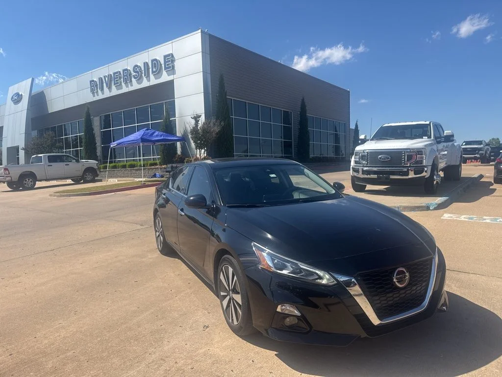 2022 Nissan Altima SL