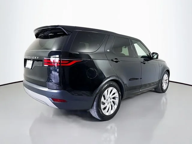 Certified Used 2025 Black Land Rover S image 5