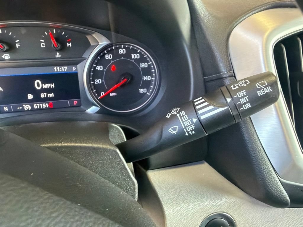 Used 2024 Summit White GMC SLT image 41