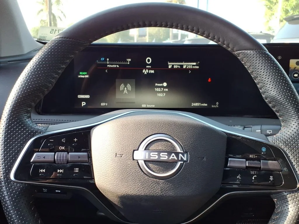 Used 2024 Gray Nissan EVOLVE+ image 10
