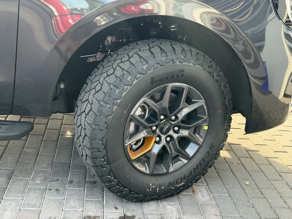 New 2027 Dark Matter Gray Metallic Ford Tremor® image 9