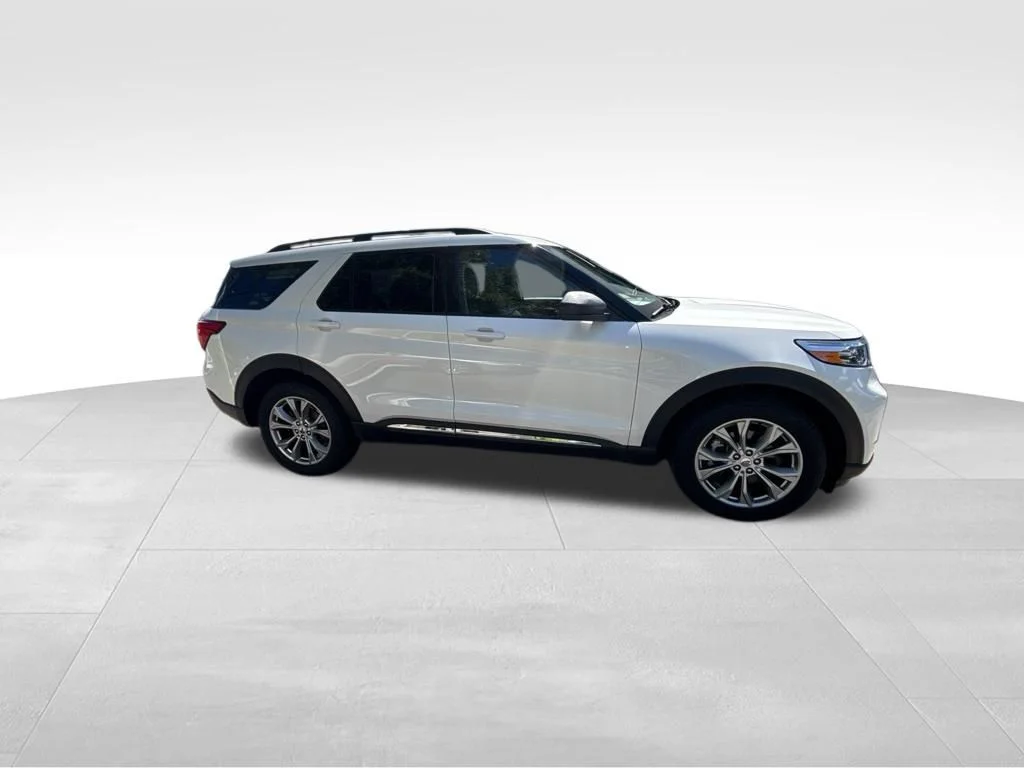 Used 2023 White Ford XLT image 8