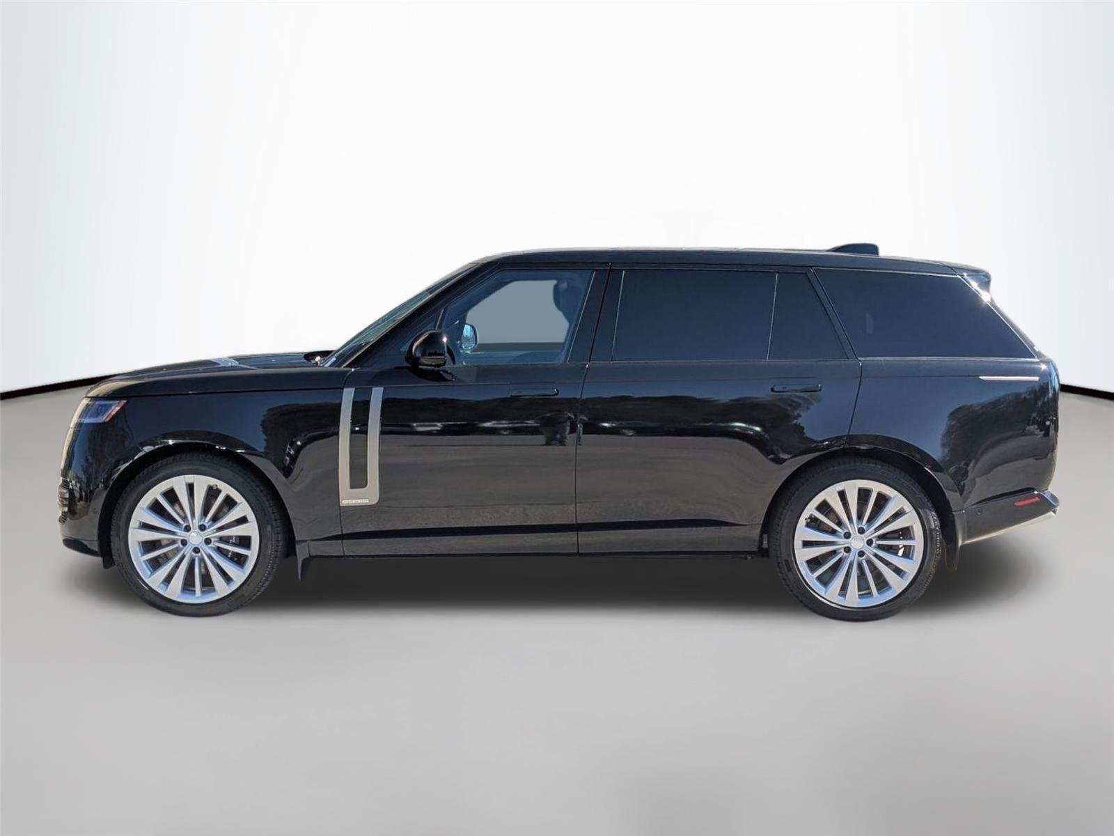 New 2025 Santorini Black Land Rover Autobiography image 8