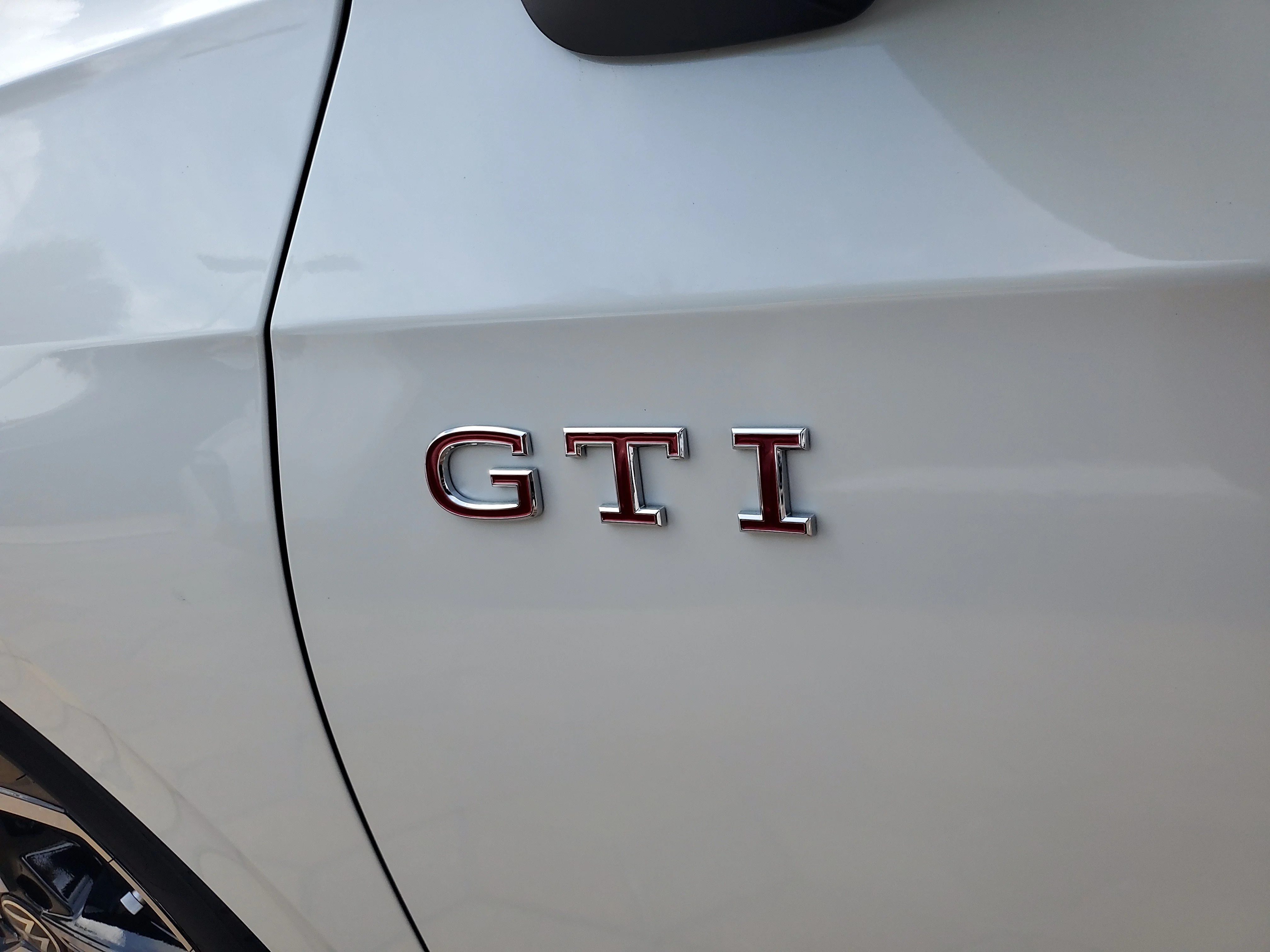 New 2026 White Volkswagen SE image 7