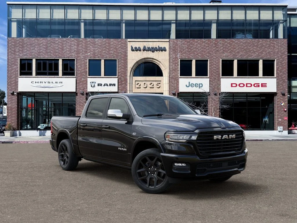 New 2026 Diamond Black Crystal Pearl-Coat Exterior Paint RAM Laramie image 5