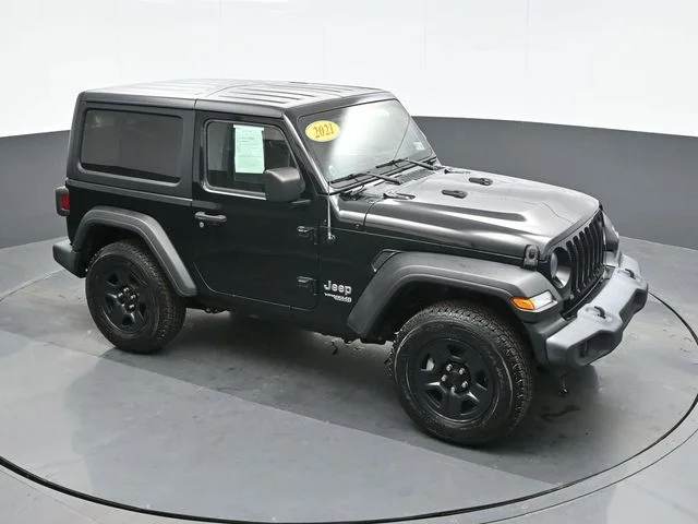 Used 2021 Black Jeep Sport image 15