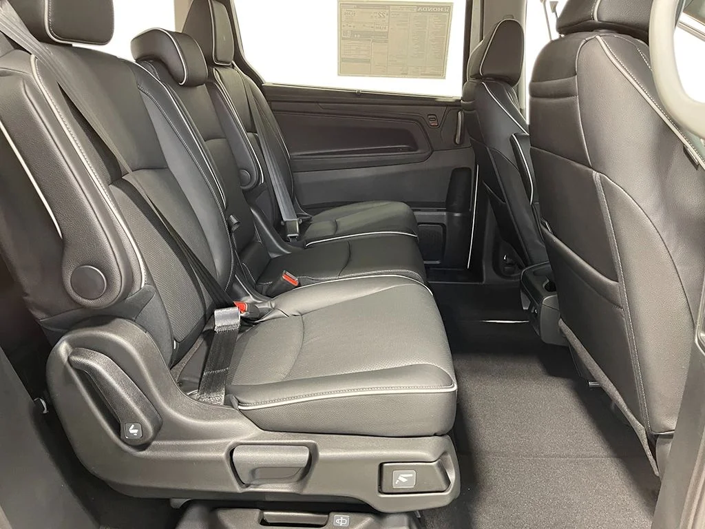 2024 Honda Odyssey Elite - Photo 37
