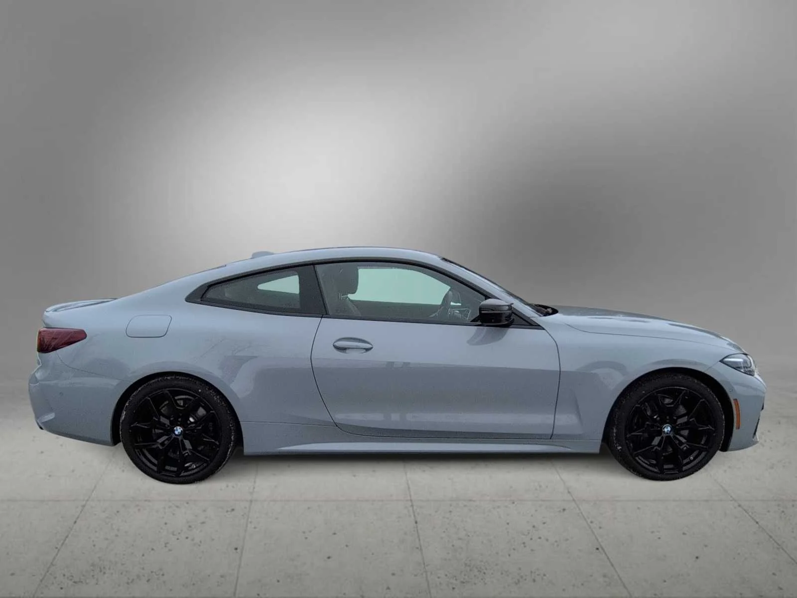 2026 BMW 4 Series M440i - Photo 9