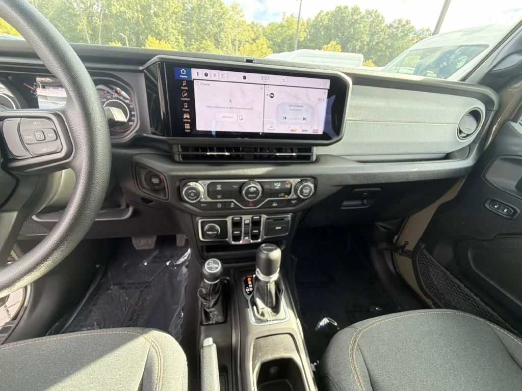 Used 2026 Green Jeep Sport image 21