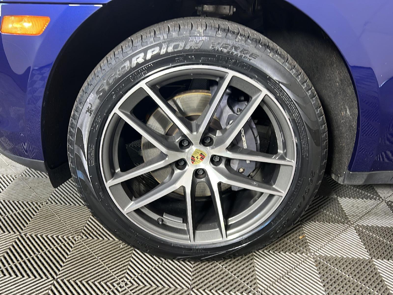 Used 2024 Gentian Blue Metallic Porsche  image 14