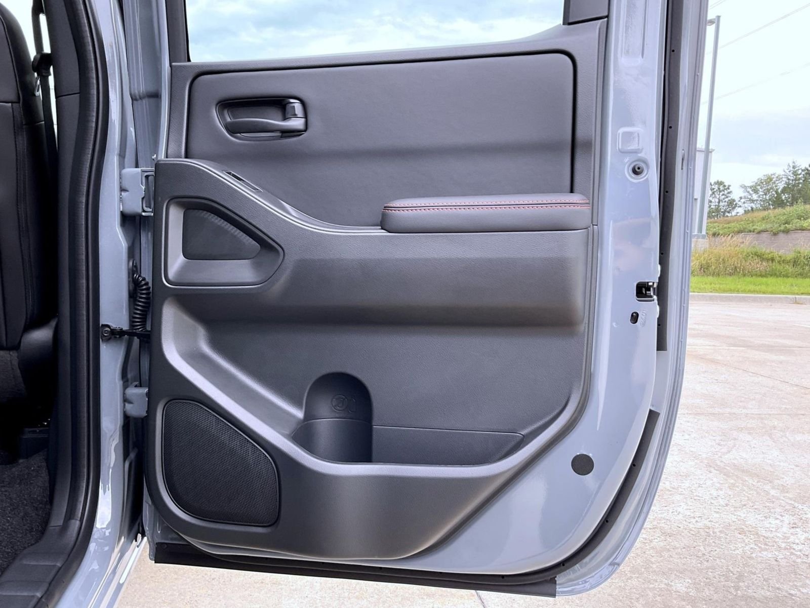 New 2026 Boulder Gray Pearl Nissan PRO-4X image 18