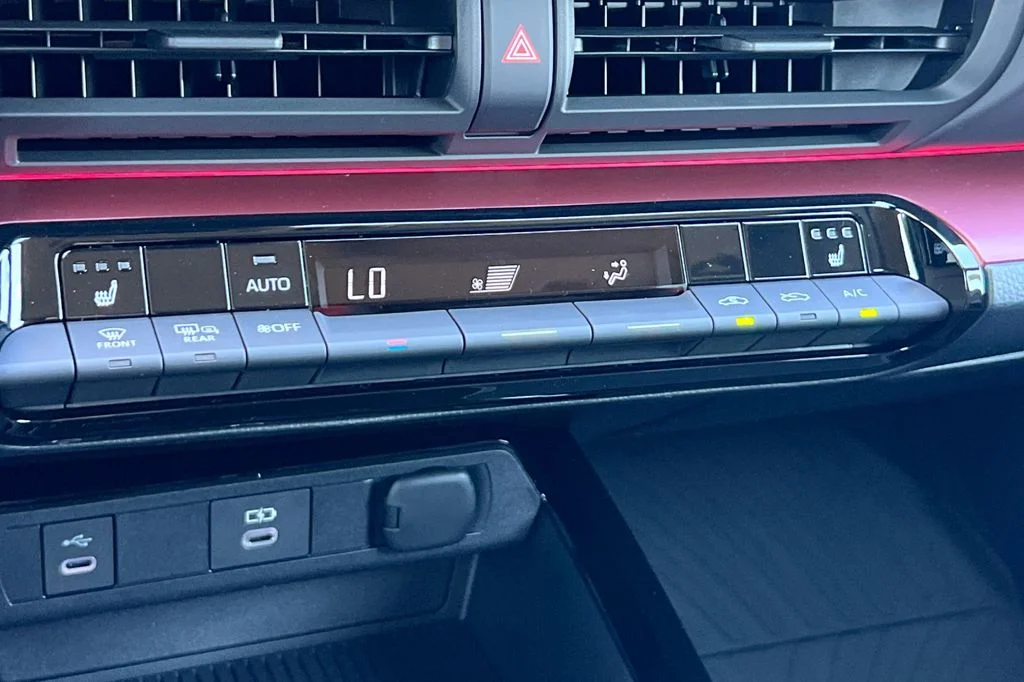 New 2026 Wind Chill Pearl Toyota XSE image 20