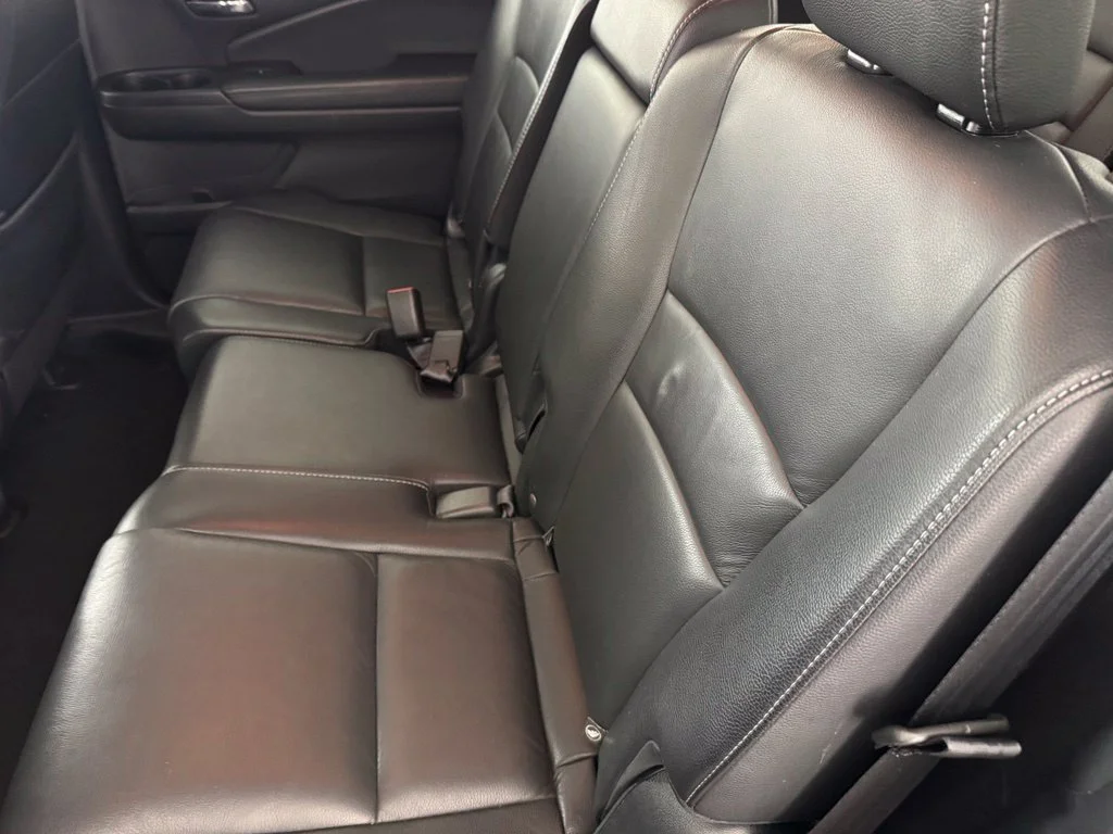 Used 2024 Black Ford Platinum image 27