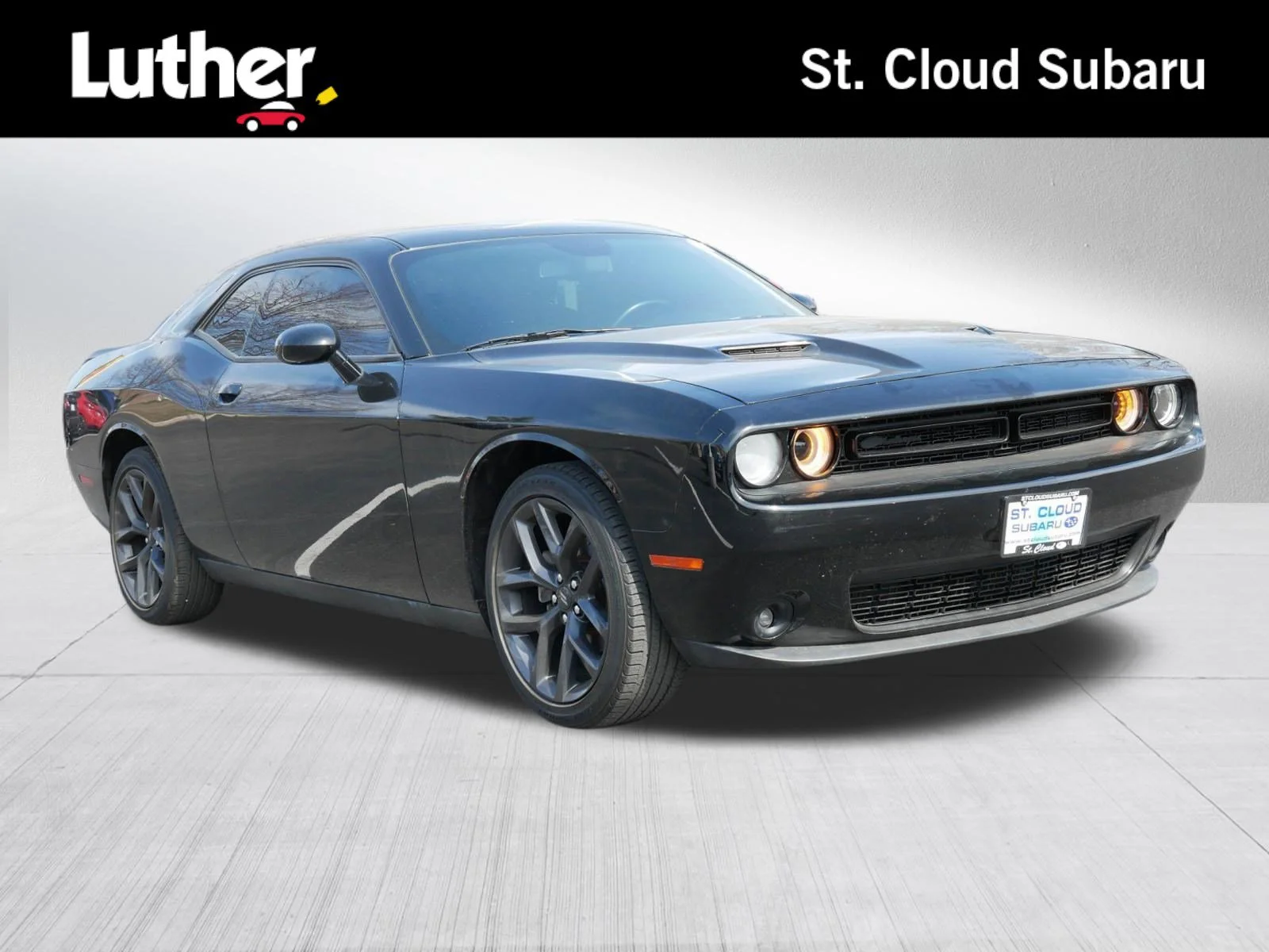 2022 Dodge Challenger SXT