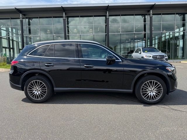 Used 2023 Black Mercedes-Benz GLC 300 image 8
