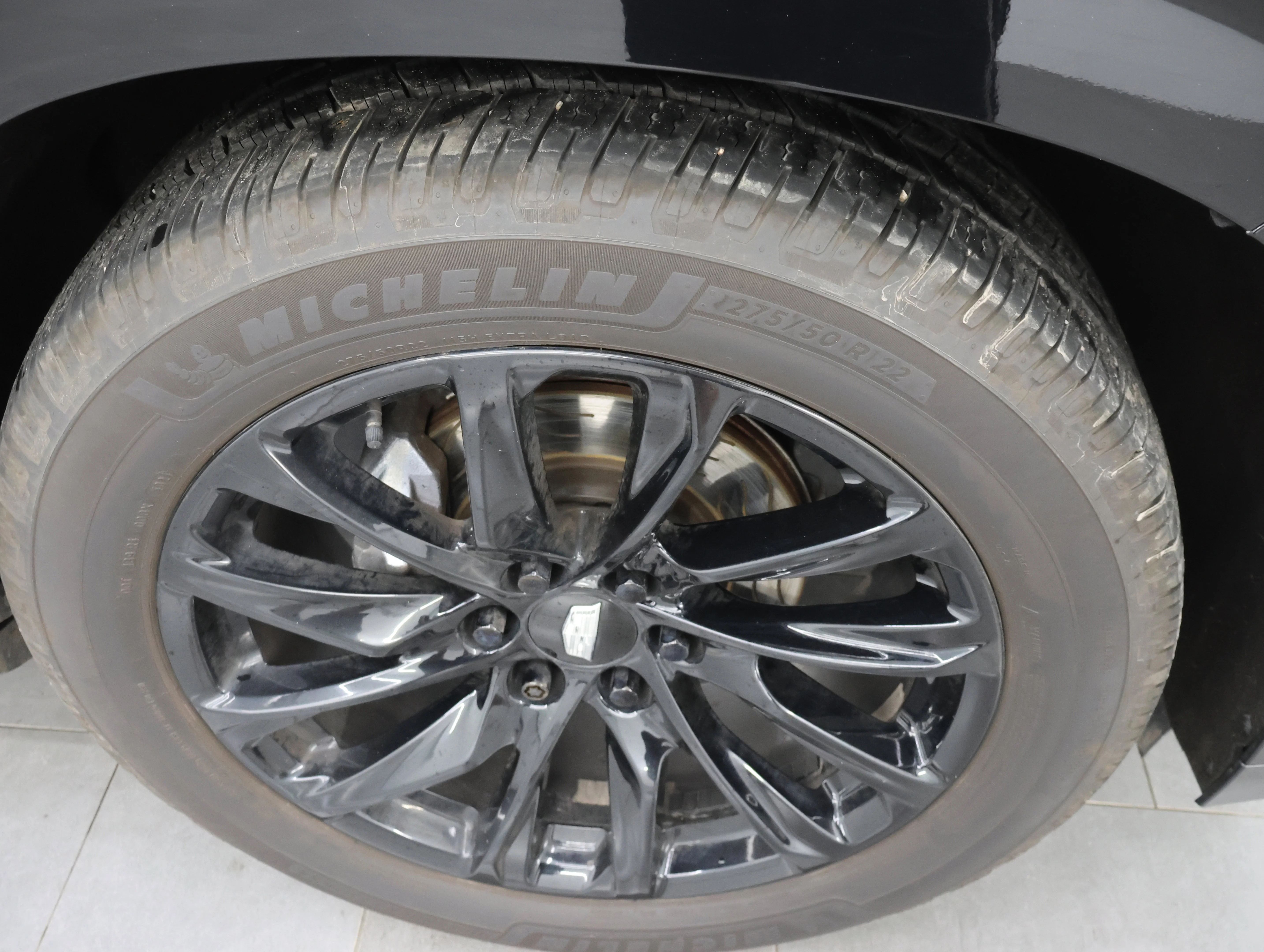 Used 2021 Black Raven Cadillac Sport Platinum image 3