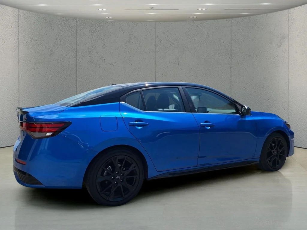 Certified Used 2025 Blue Nissan SR image 5
