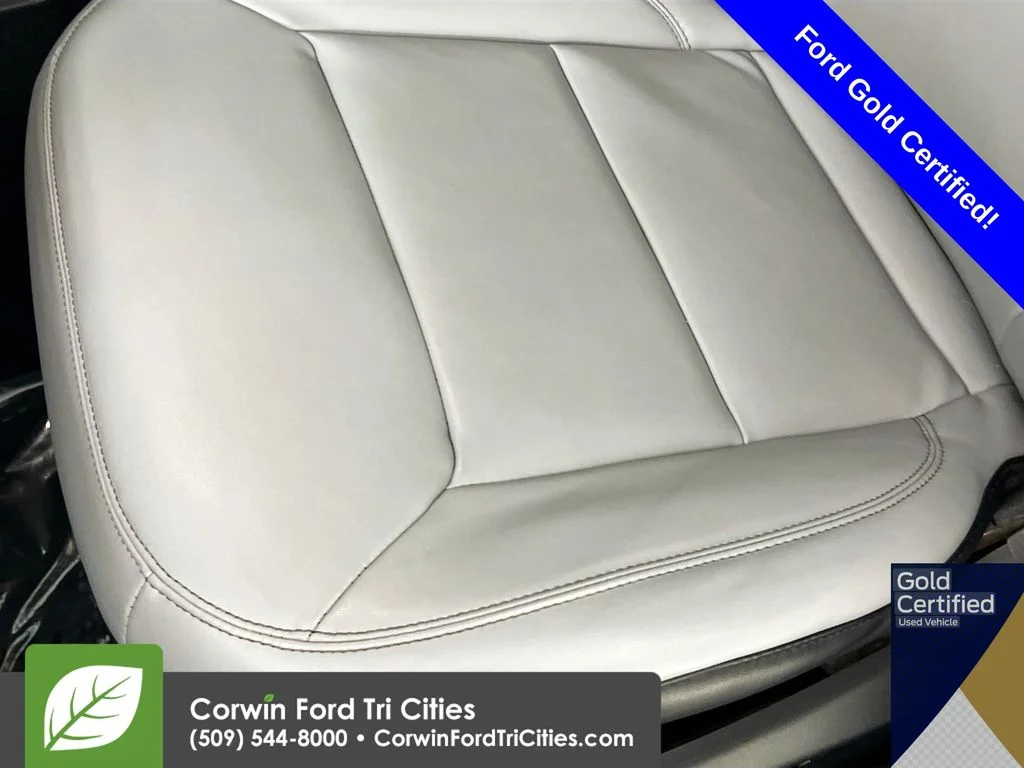 Used 2021 Oxford White Ford XLT image 24