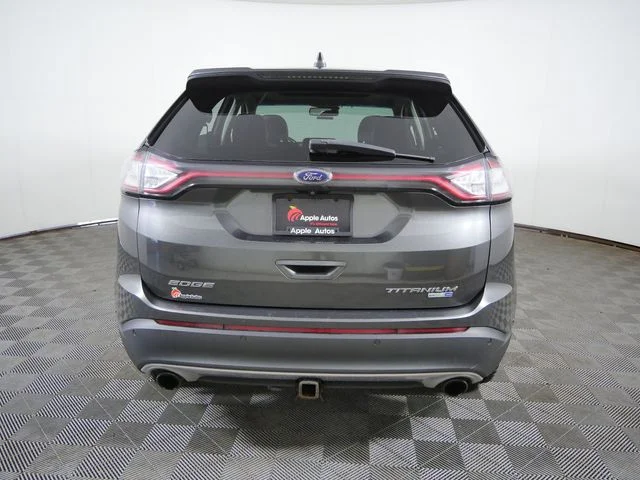 Used 2015  Ford Titanium image 5