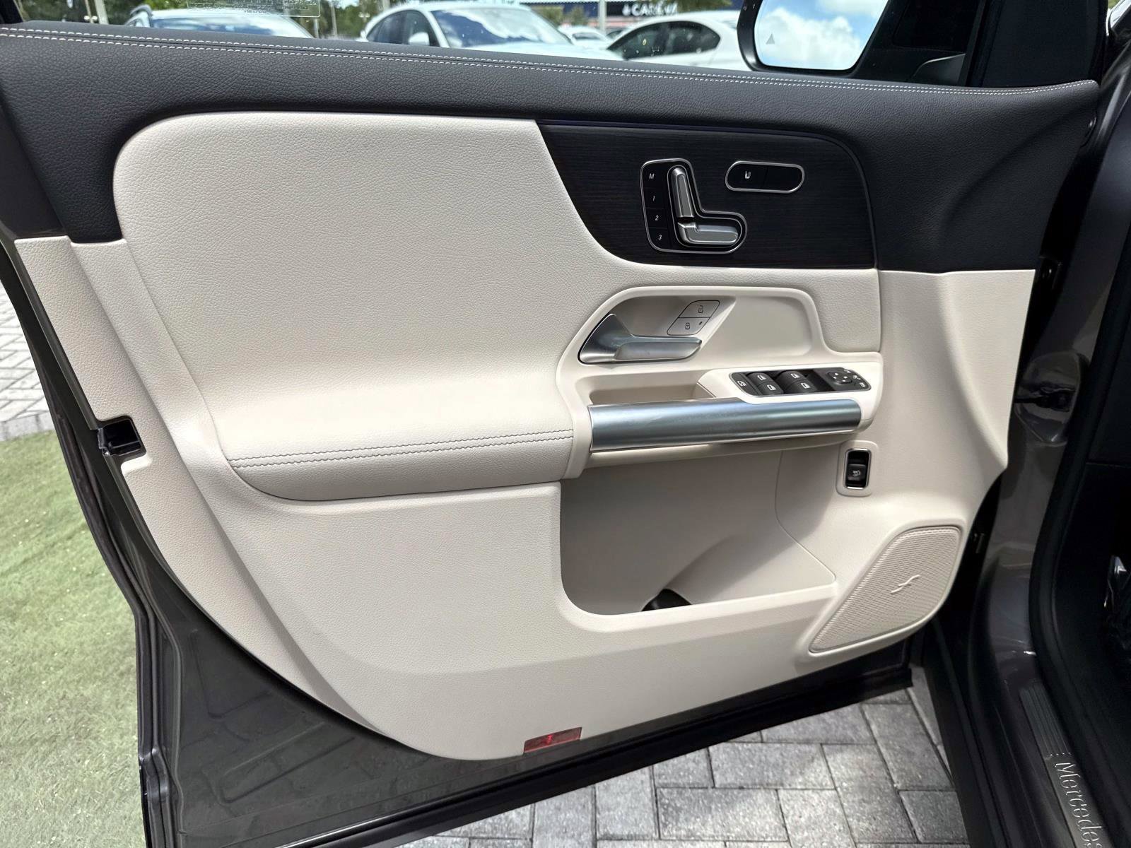 New 2026 Gray Metallic Mercedes-Benz 250 4MATIC® SUV image 17