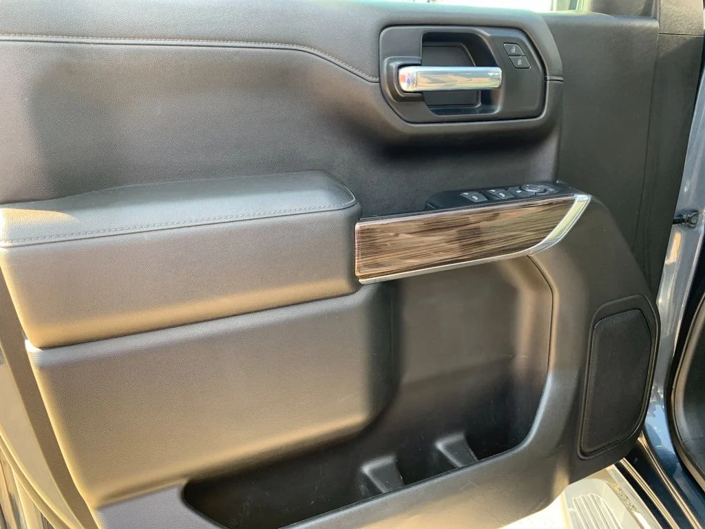 Used 2022 Gray Chevrolet RST image 12
