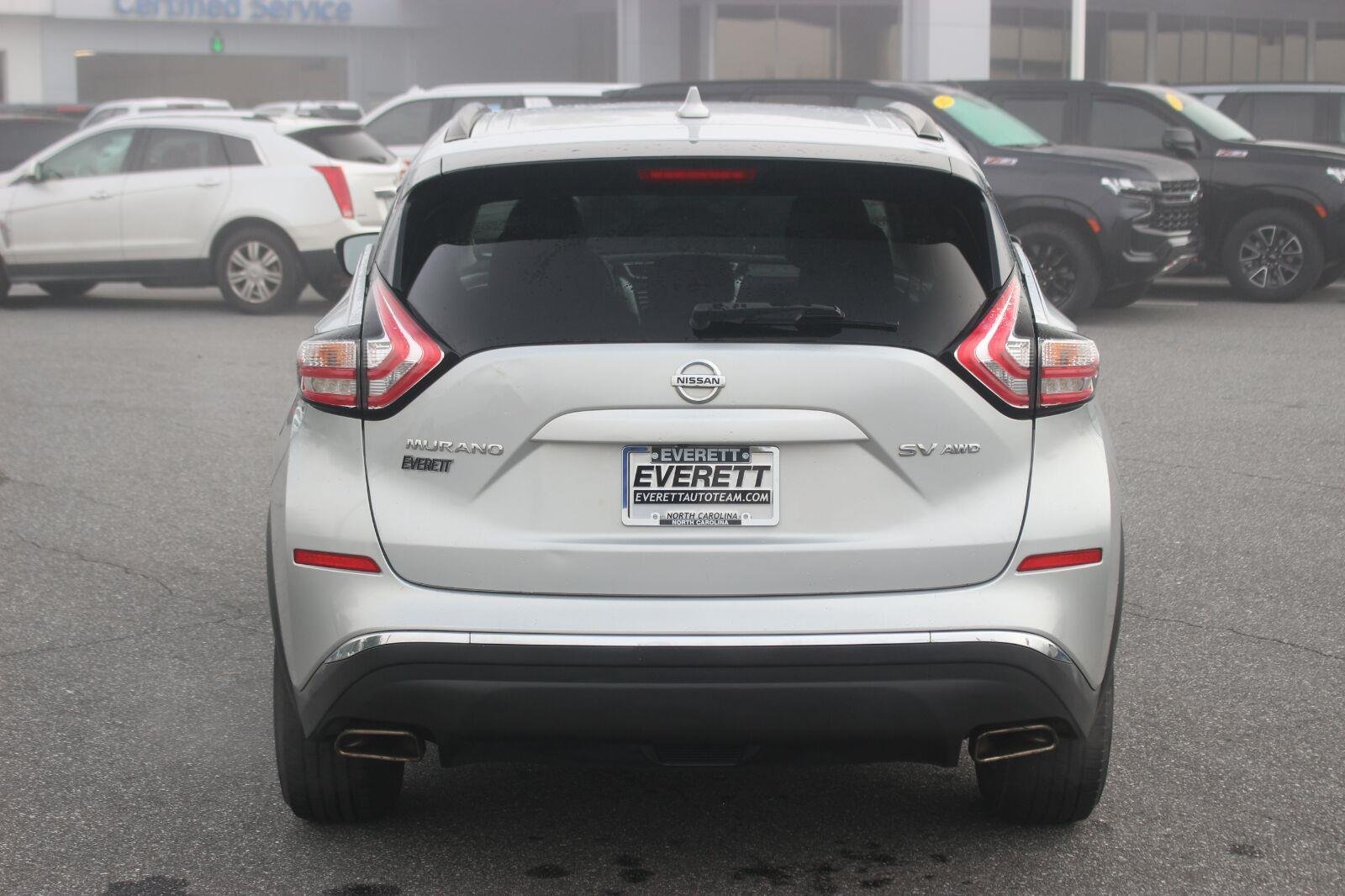 Used 2018 Silver Nissan SV image 6