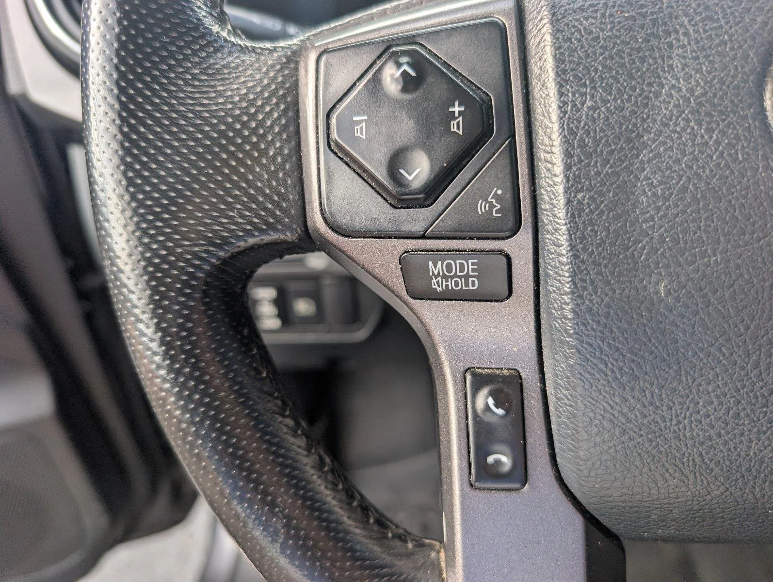 Used 2018 Magnetic Gray Metallic Toyota TRD Off-Road image 27