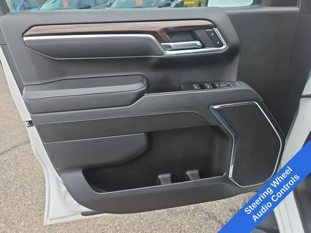 Used 2023 Summit White Chevrolet LT image 11
