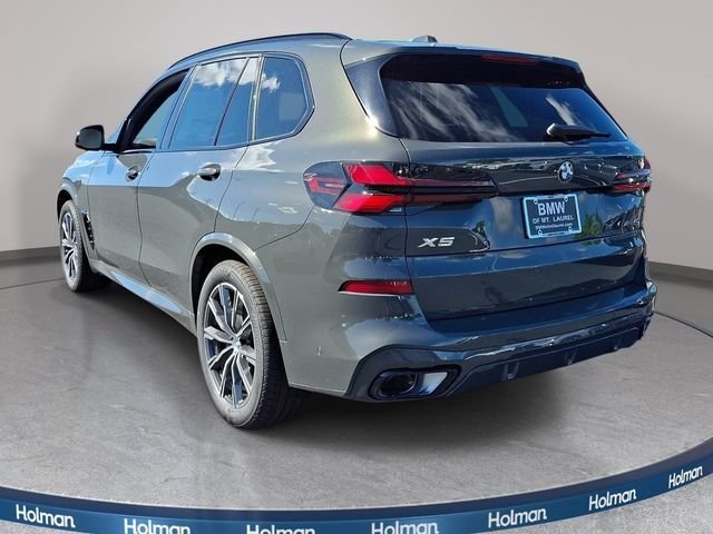 New 2026 Dravit Grey Metallic BMW xDrive40i image 6